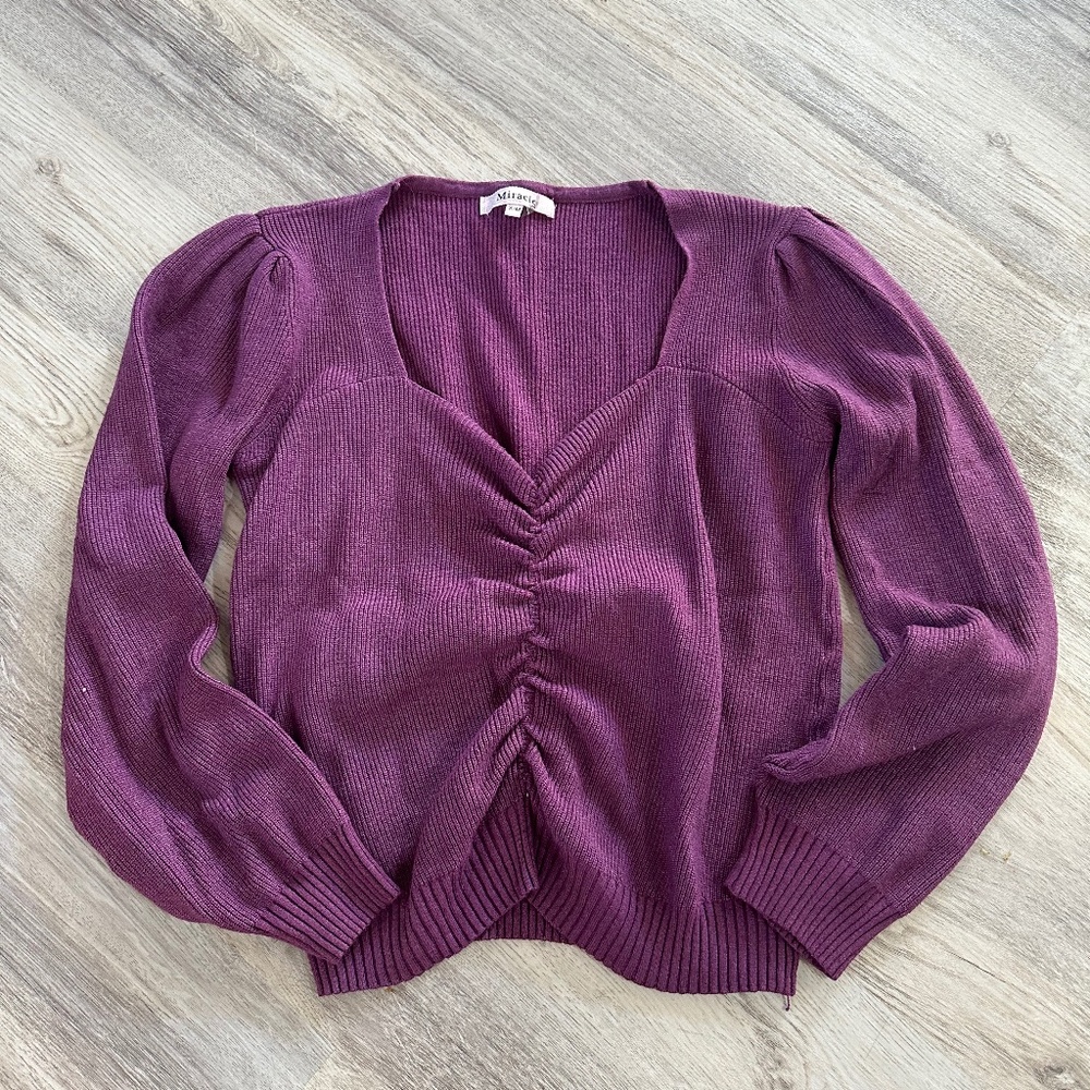 Women's ruched sweater sweetheart neckline size s/m